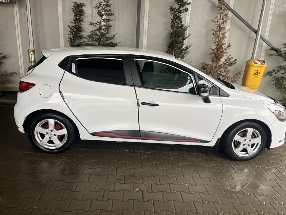 De vanzare renolt clio 4 ani 2017 benzina  si gpl am gacut cu ea bolt