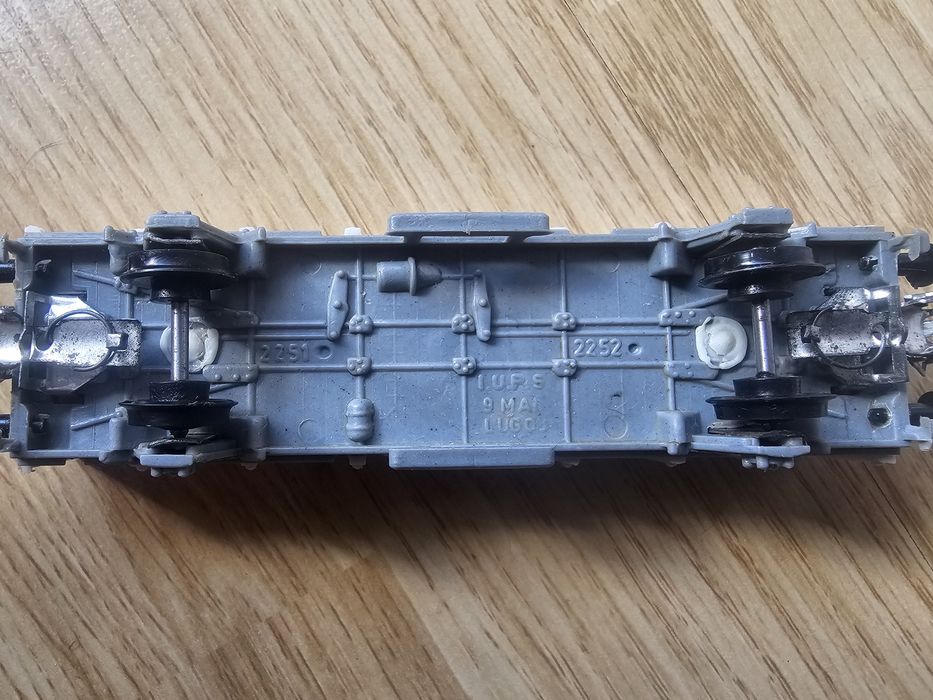 Vagon machetă jucărie gondolă românesc colecție IUPS 9 Mai Lugoj Piko