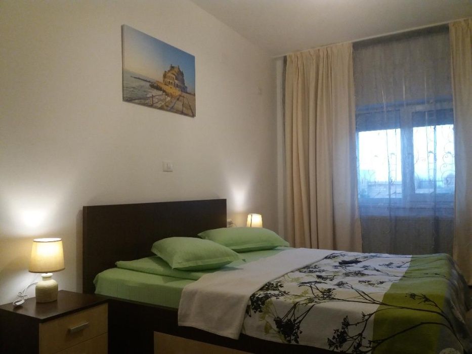 Apt sau camere în vila  pt inchiriat / 8-10 pers.