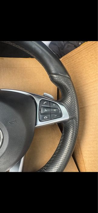 Волан Mercedes GLC w253 продава се с AIRBAG