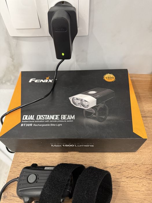 Велофонарь Fenix BT30R