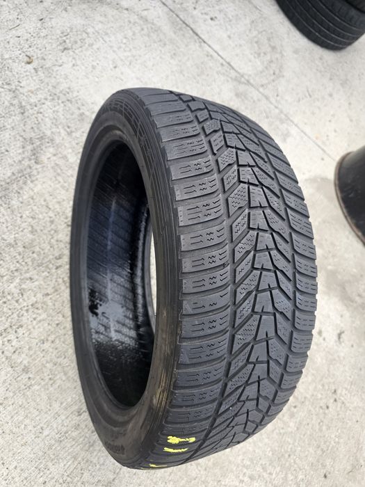 De vanzare anvelope 224 45 r19 m+s iarna