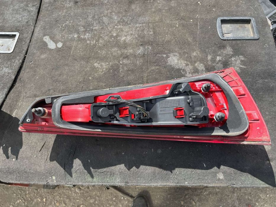 Audi Q3 стопове европейски с жълт мигач Кю 3 обикновенни крушки