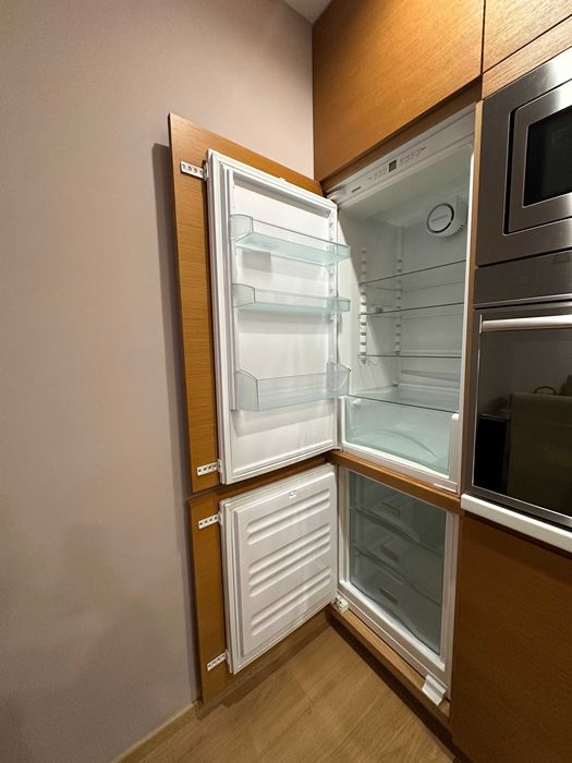 Дава се под наем Тристаен апартамент в София, Полигона - 64 кв.м за 599 € - Снимка #11