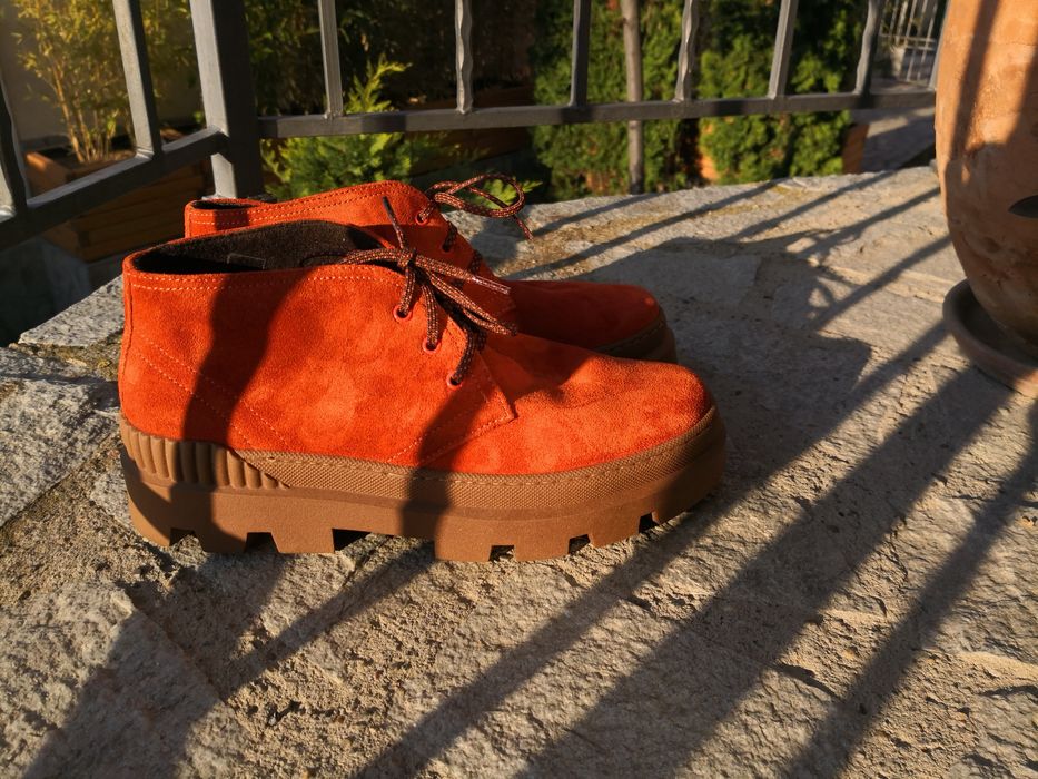 Кларкове от естествен велур, Габина