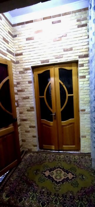 Кукон шахар Тошкентли Гузарда Зудлик билан катта ховли сотилади!