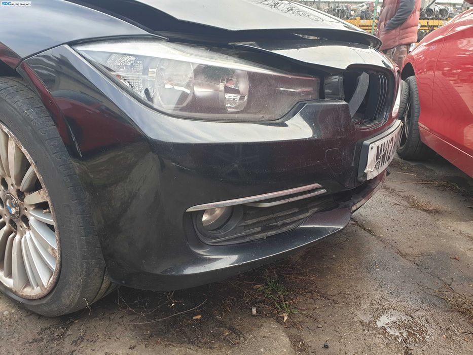 Bara Spoiler Fata cu Defecte BMW Seria 3 F30 F31 NFL Non Facelift 2011 - 2014 Culoare 475 Black Sapphire Metallic [K0277]