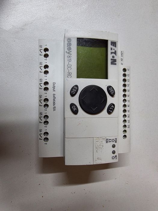 Releu programabil EATON easy819-DC-RC