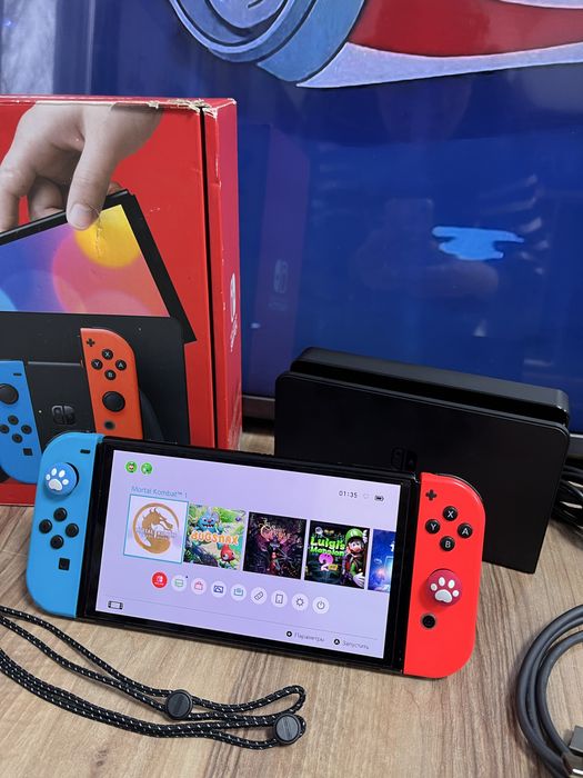 Прошитая Nintendo Switch Oled Kaspi 0-0-12, Red
