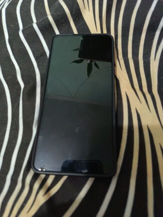 Продам телефон срочно, свой redmi note 12 pro