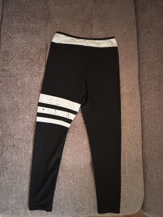 Дамски черен клин