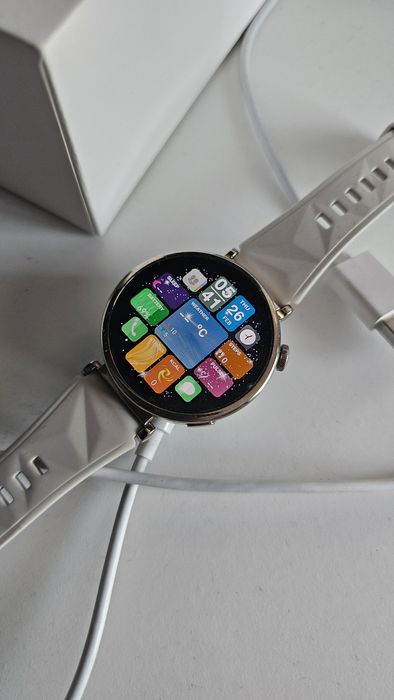 Smartwatch Huawei GT 4 in garatie.