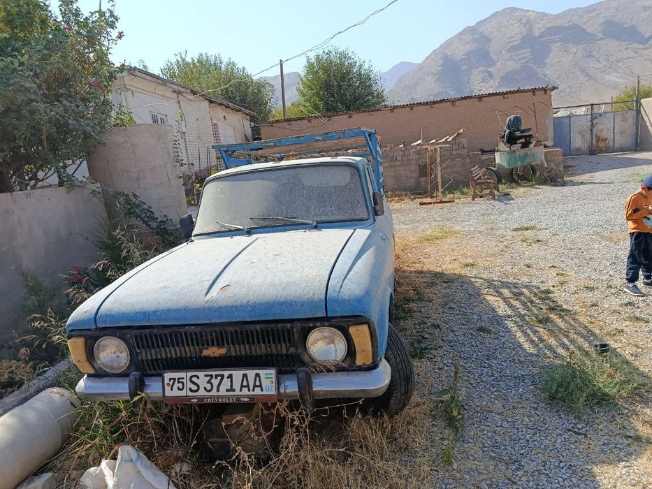 Boʻysunda  sotiladi narxi 800