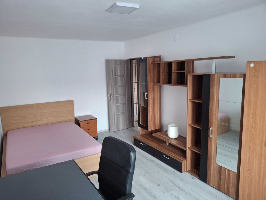 Apartament 3 camere Crangasi de inchiriat