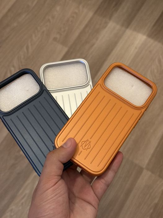 Huse “Rimowa” iphone 17 pro si pro max