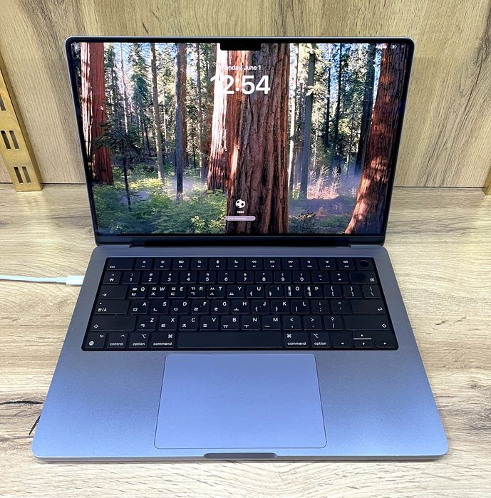 (32GB/512GB) MacBook Pro M1 Pro - Ideal noutbuk ( Макбук - Ноутбук )
