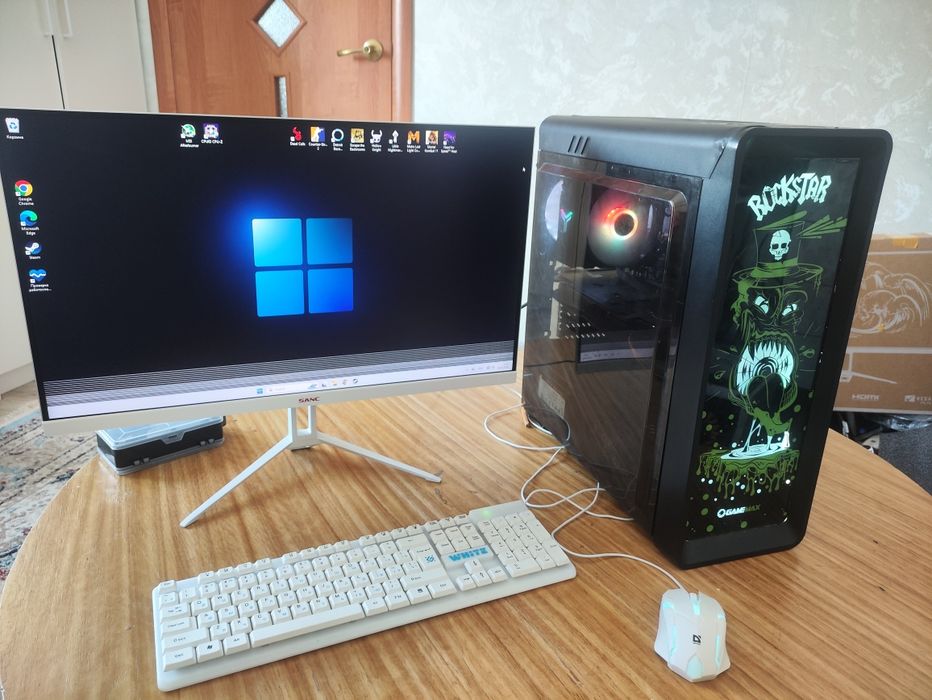 Продам компьютер в комплекте