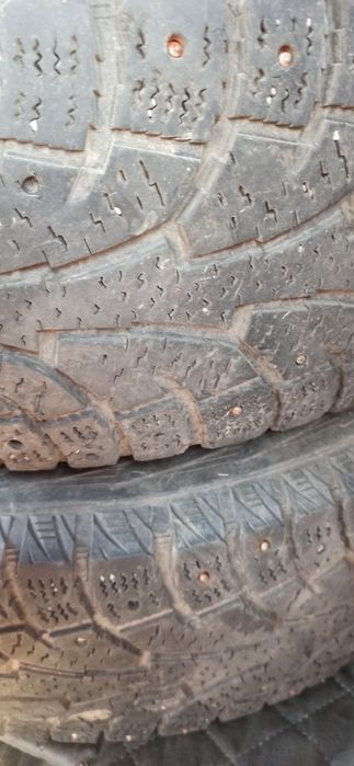 Шины зимние комплект