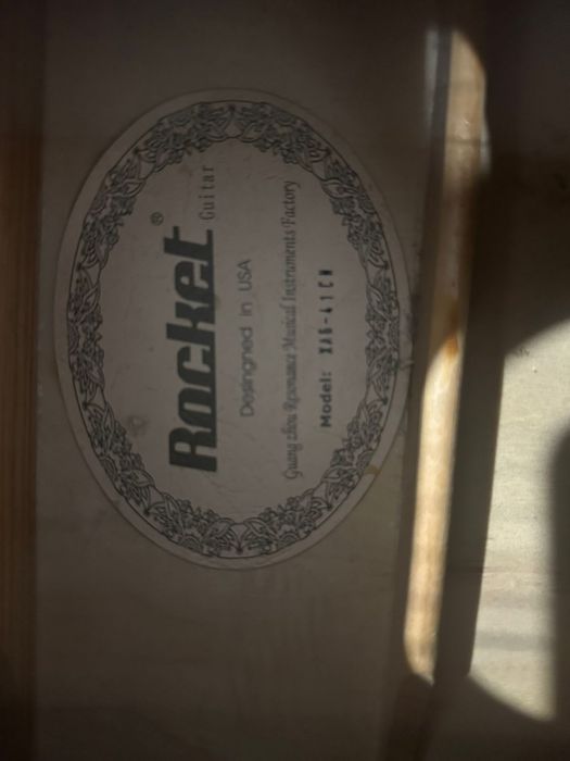 Гитара Rocket Guitar