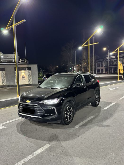 Tracker 2 premier sotiladi 2023