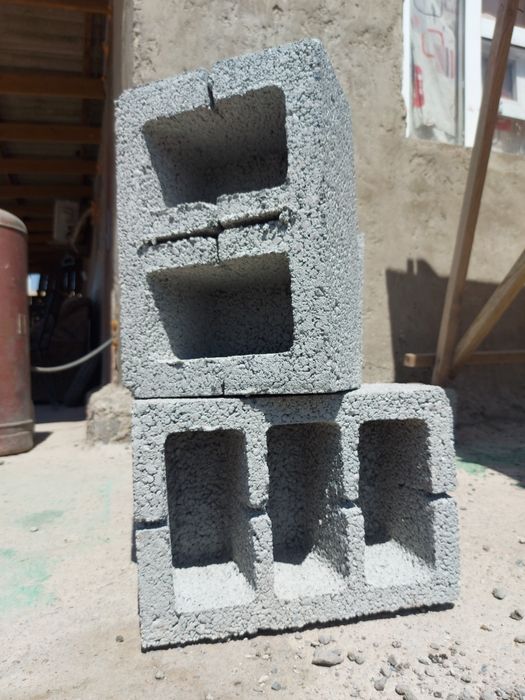 Дипломат шлакоблок