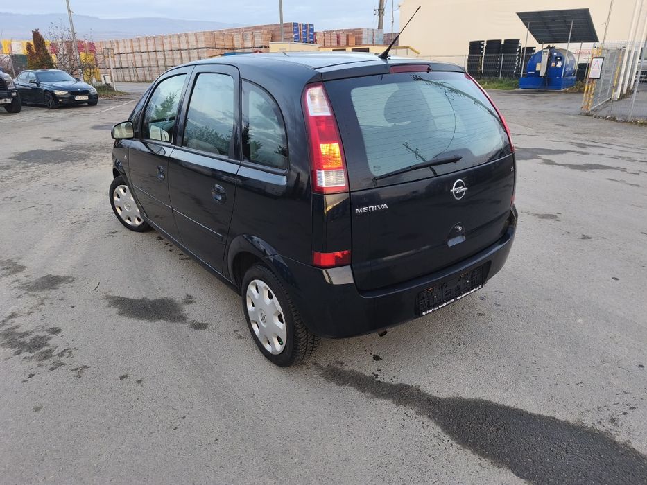 Meriva ,barii,usi,haion,scaune,bord,alernator,elecromotor,compresor ac