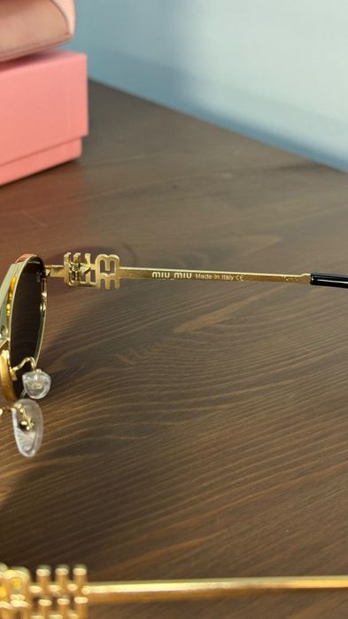 Ochelari de soare Miu Miu