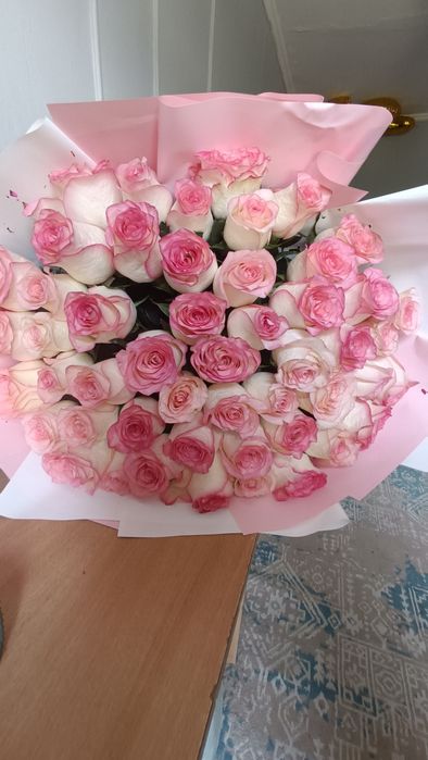 Живой роза 51 шт