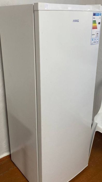 Продам морозильник в отличном состоянии