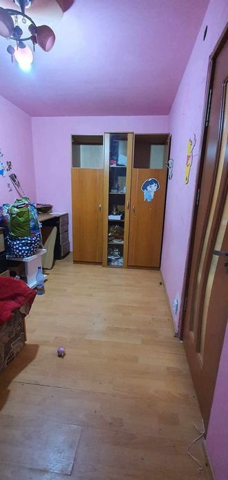 Vând apartament oraș Petroșani