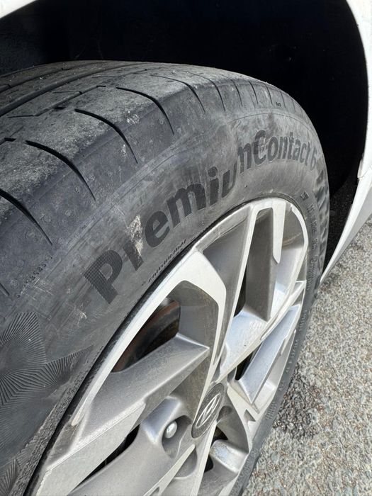 215/55/17 Континенталь - 2шт.