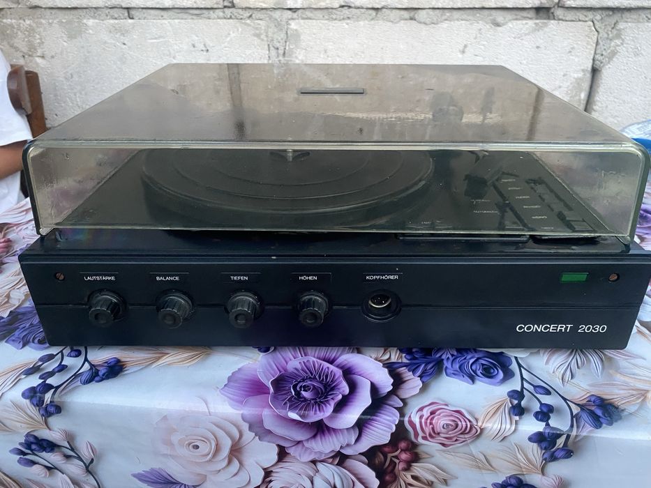 Pickup / combină audio Concert 2030 – vintage, fabricat în Germania