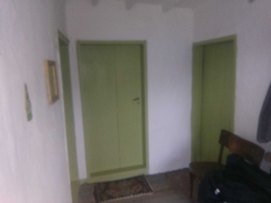 Къща с градина и двор