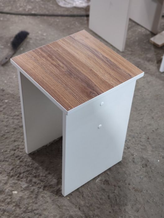 Табуретки разного типа