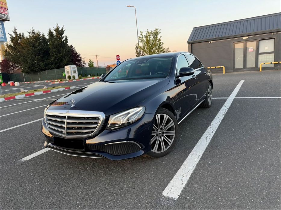 Mercedes-Benz E