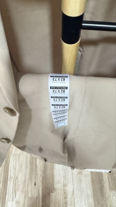 костюм и брюки uniqlo