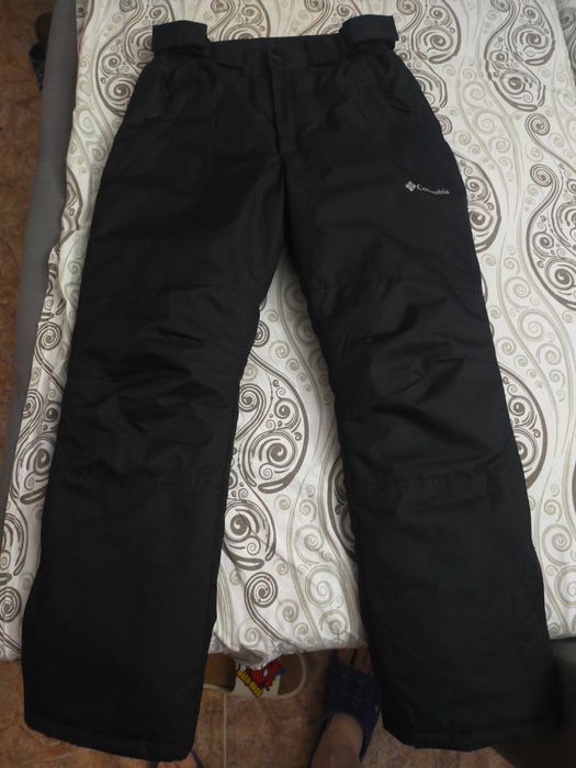 Продам утеплённые брюки 146 размер