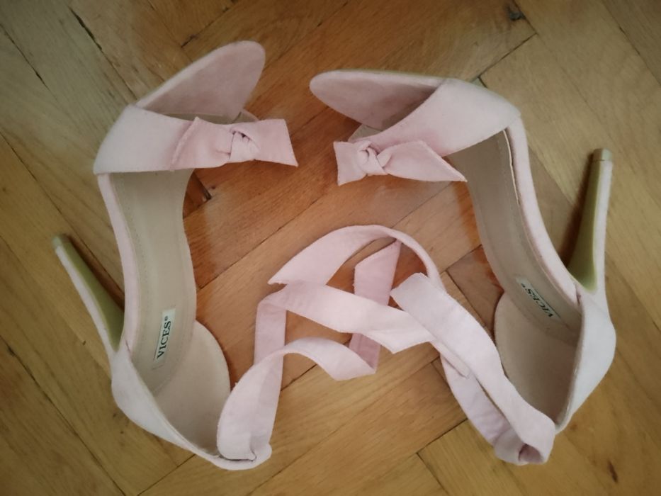 Sandale Roz catifelate, marimea 35, o singura purtare, Vices