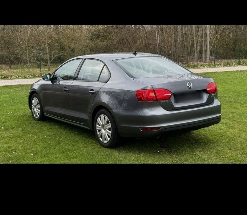 VOLKSWAGEN Jetta 2011 — imagine 2