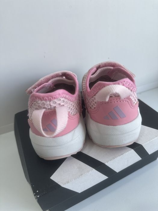 Детская обувь первые шаги