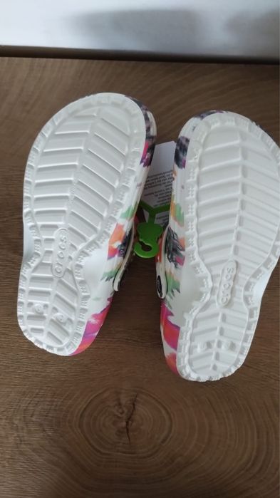 Crocs multicolor noi cu eticheta