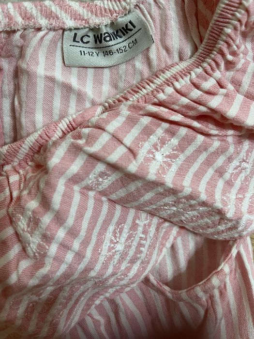 Отдам даром детскую одежду для девочки