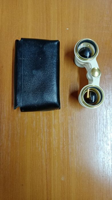 Продам театральный бинокль