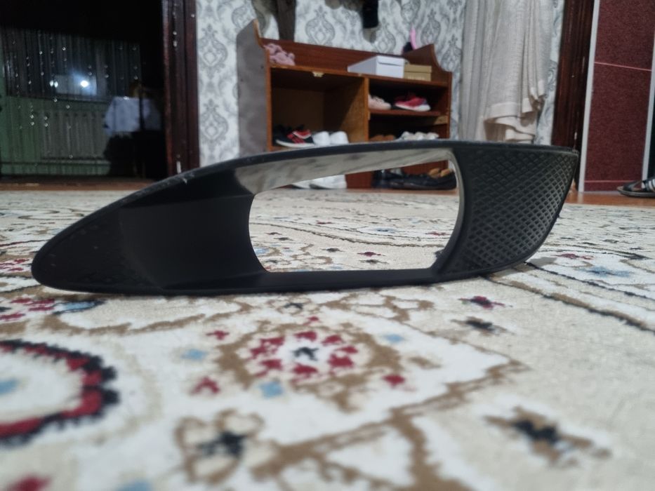 Продам туманник на королла 120 хетчбек