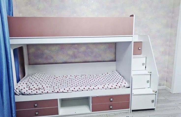 Двухярусная кровать