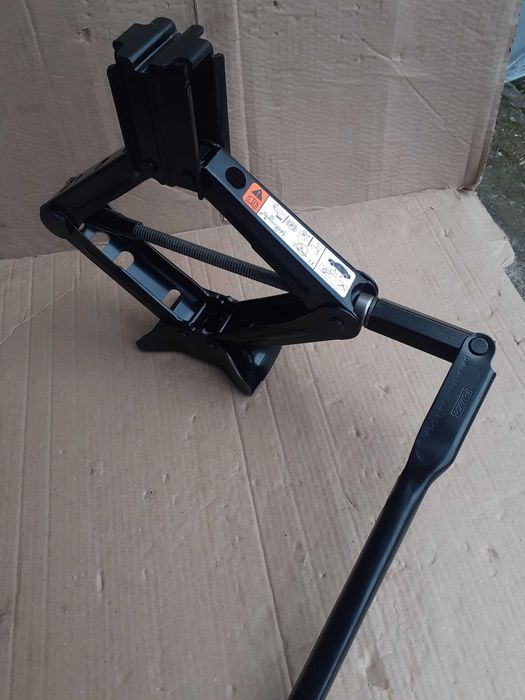 Cric,cheie de roti FORD Kuga, Edge, Puma