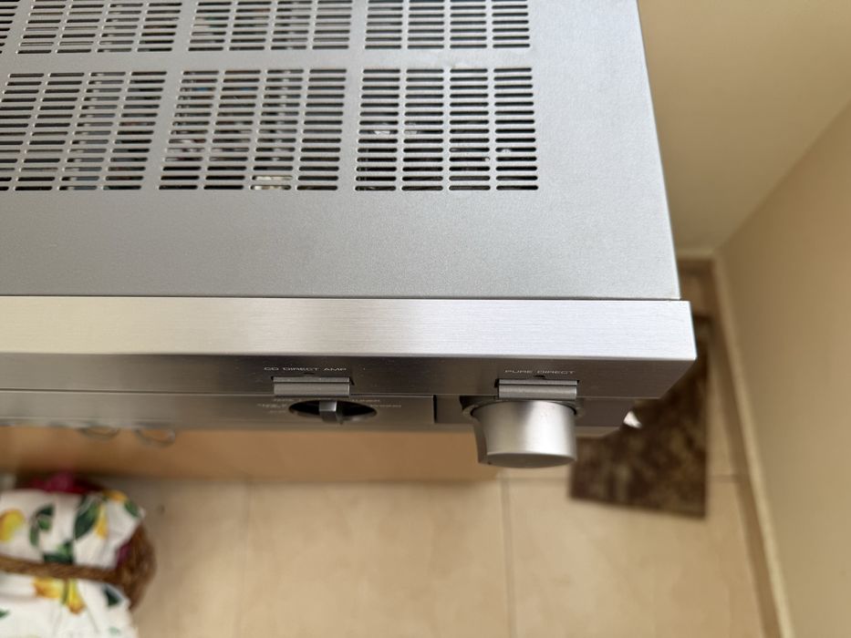 Yamaha AX-592 Качествен стерео усилвател