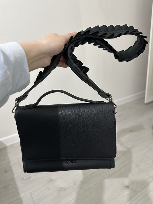 Разгрузка сумок