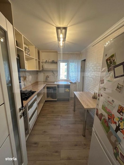 Apartament 3 camere decomandat, 72 mp - zona Soarelui