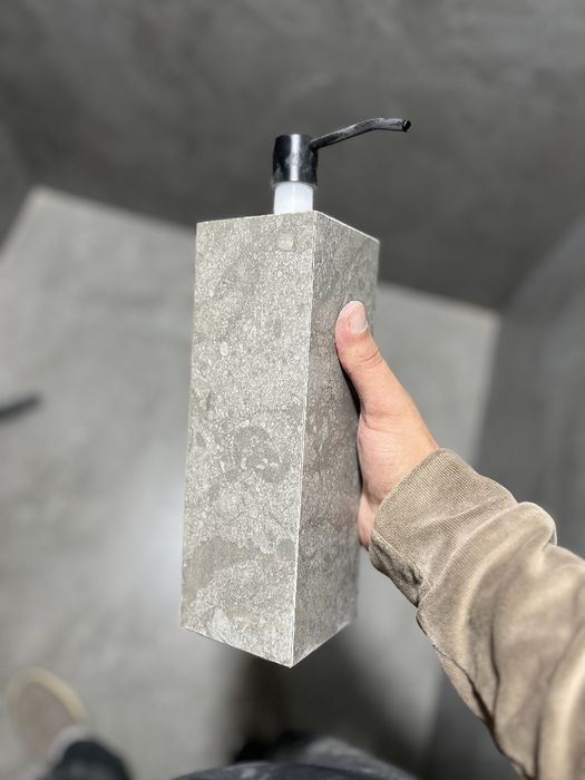 Kafel michinem remont kvartira mala budjetniy varyant